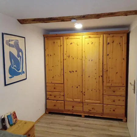 아파트 - Ruhiges Am Ende Einer Sackgasse 바우나탈