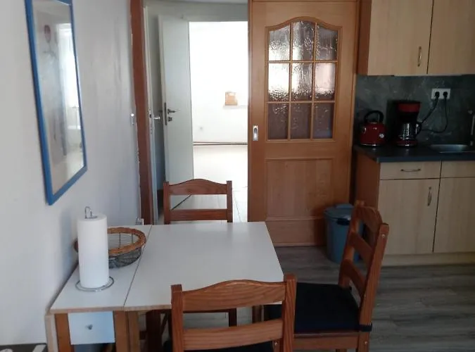 Apartmán - Ruhiges Am Ende Einer Sackgasse Baunatal